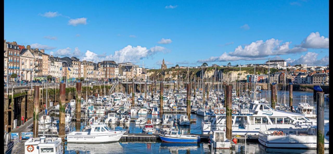 Le Famillial , 2 Chambres Doubles Lits Faits Et Serviettes De Toilette Fournies Avec Parking Prive 1 Voiture, Netflix, Disney Plus Disponible Dieppe Exteriér fotografie